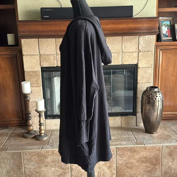 Athleta Mantra Hooded Wrap Sweatshirt
Jacket Cardigan - Picture 7 of 15